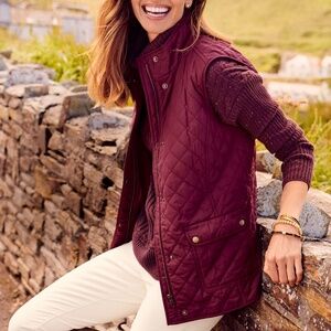 NWT Talbots Diamond Quilted Vest in Cranberry Red Sz L
